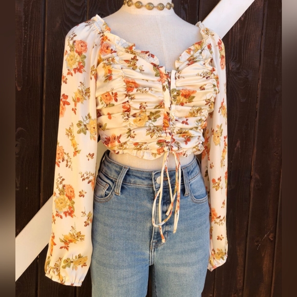 Blue B Ruched Puff Satin Floral Crop Blouse - Picture 2 of 8